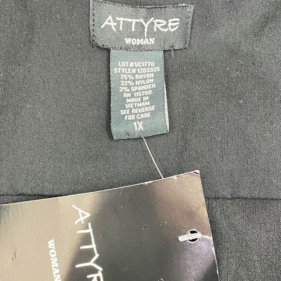 ATTYRE Woman Full Zip Black Jacket Size 1x Nwt - Picture 10 of 10